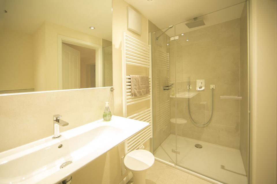 Unsere Apartments 25 20172611481056_csm_Dauscher_Hof_Vestl_Bad_2_e0deec86cb.jpg-960x640